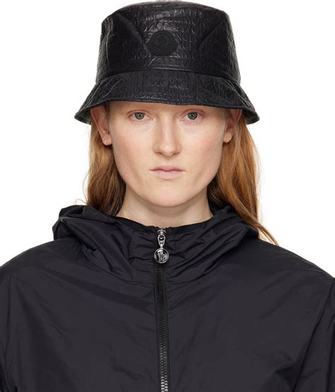 Chapeau bob à logo en blanc – Prada 